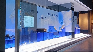 滑轨屏新科技，OLED透明滑轨产品