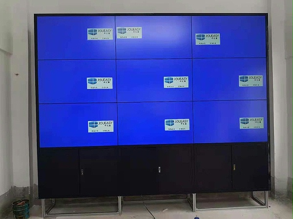 企业展厅9台3.5拼缝液晶拼接屏案例