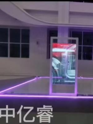 55寸OLED透明屏 3米轨道 长春红旗汽车展台
