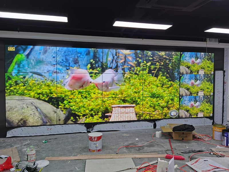 中亿睿55寸液晶拼接屏助力广州辰创科技打造可视化会议系统